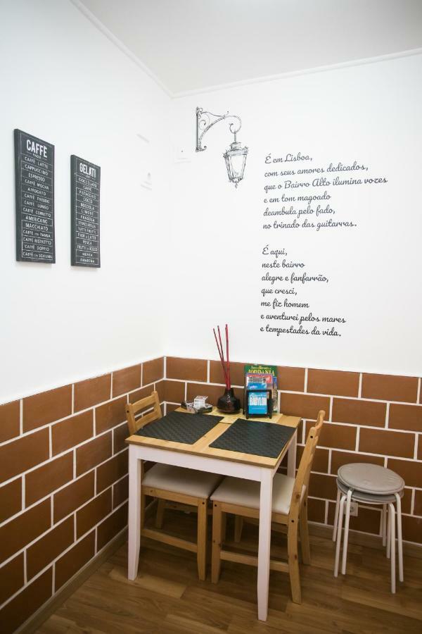 Fantastic Santos Appartment Lisbon Luaran gambar